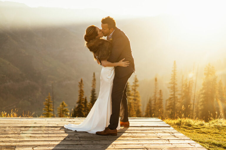 How to have a luxury colorado elopement